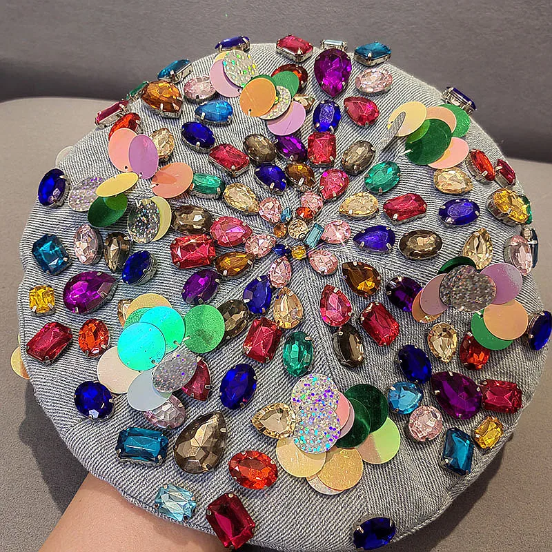 2022 beret rhinestone cekiny nowe jasnoniebieskie dżinsy fala marki hip-hop etap mężczyzn i kobiet z tym samym beret rhinestone