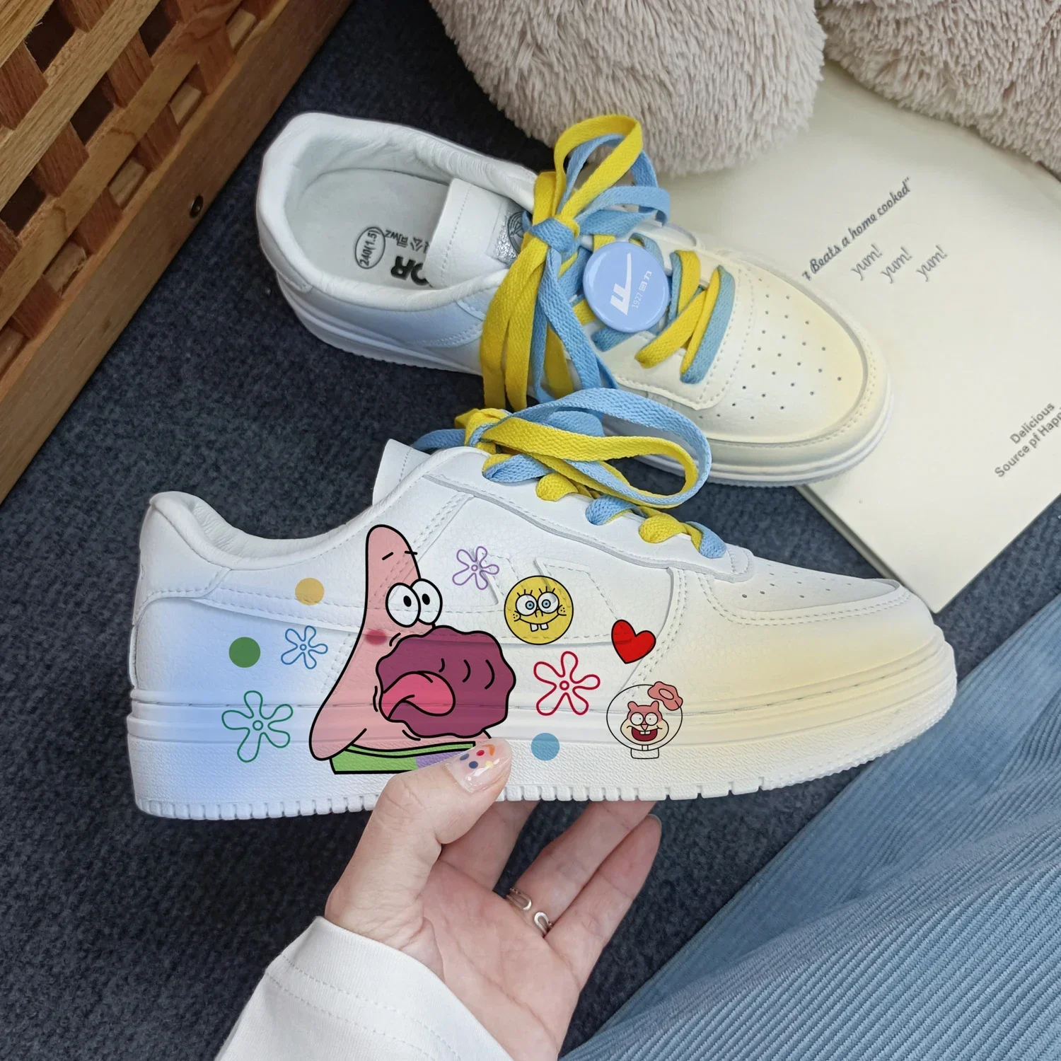 

Original Woman SpongeBob SquarePants princess cute Casual shoes soft sports shoes for girlfriend gift EU size 35-44