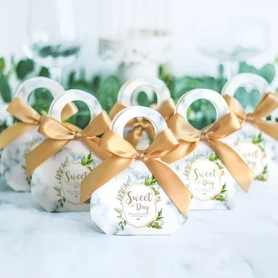 

New Handbag Style Wedding Favors Paper Gift Box with Ribbon Baby Shower Birthday Party Candy Box Gift Bags with Handles