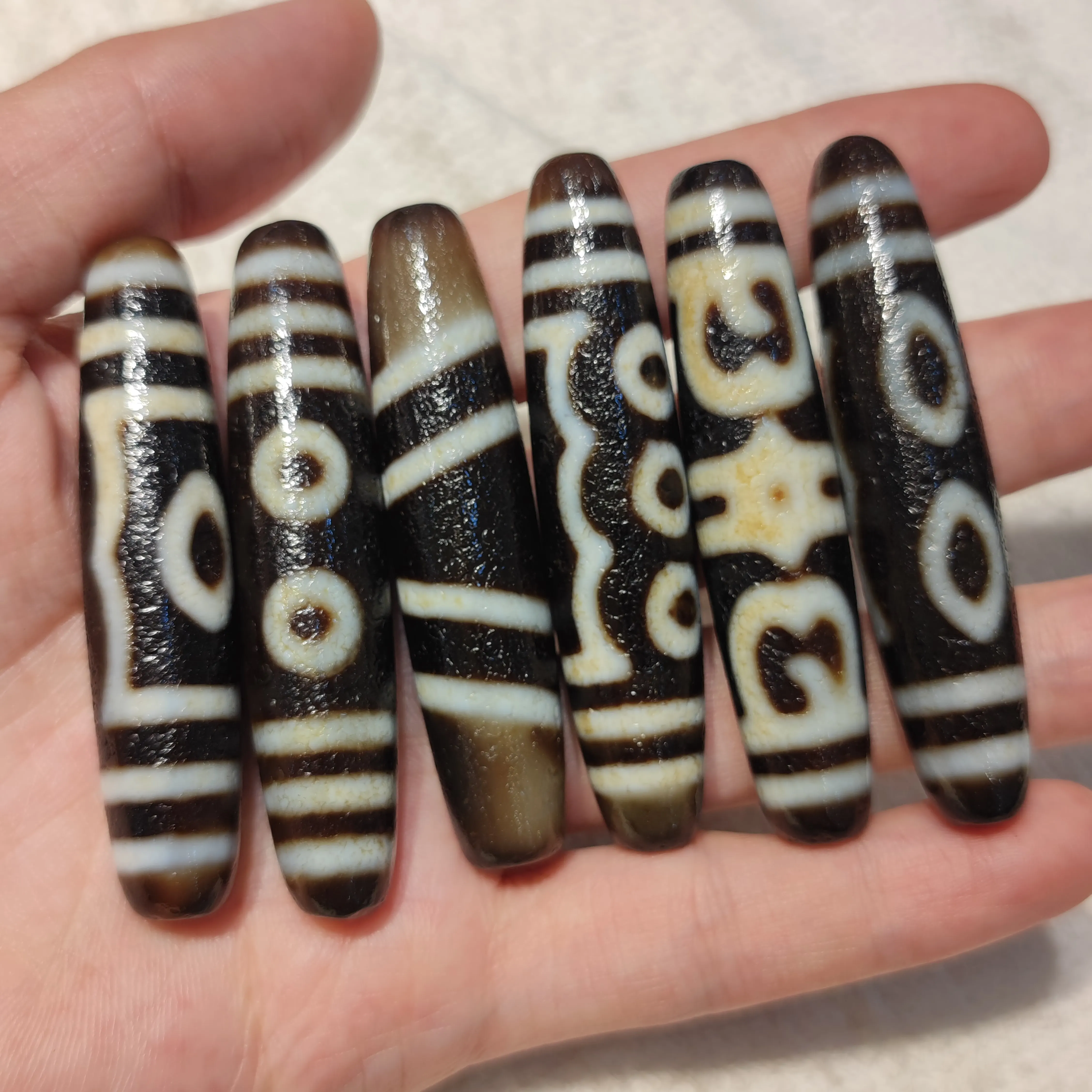 1pcs/lot natural multi-pattern old agate dzi Weathering lines slurry delicate calcify Rare breeds 58mm Ethnography amulet diy