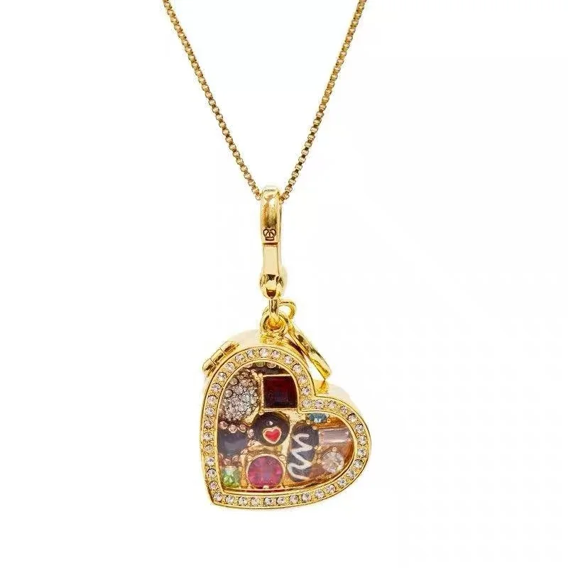Women's Fashion Love Pendant Sweet And Stylish Light Luxury Creative Design High-End Accessory for Stylish Women