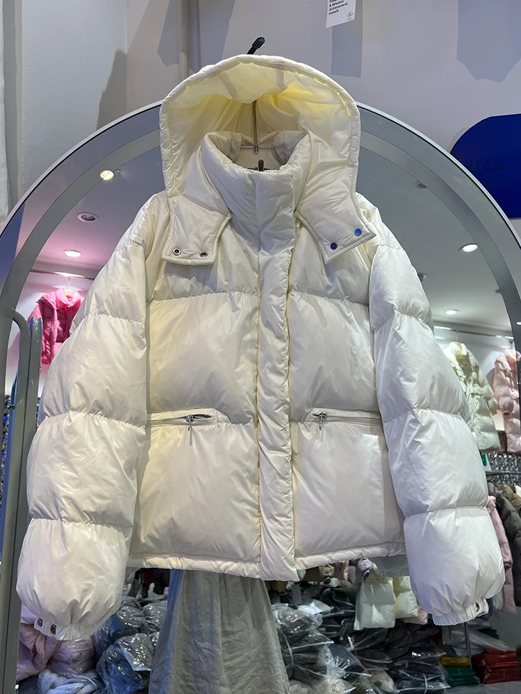 2023 Winter Women Short Over Size Puffer Jacket Hooded Thicke Warm Long Sleeve Solid Color White Duck Down Coat Female