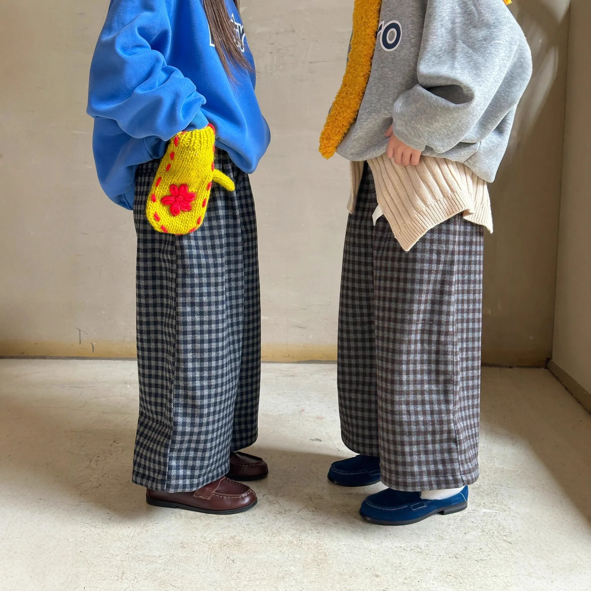 

2025 Winter New Children's Fleece Plaid Pants Girls' Straight Casual Wide-Leg Cropped Pants