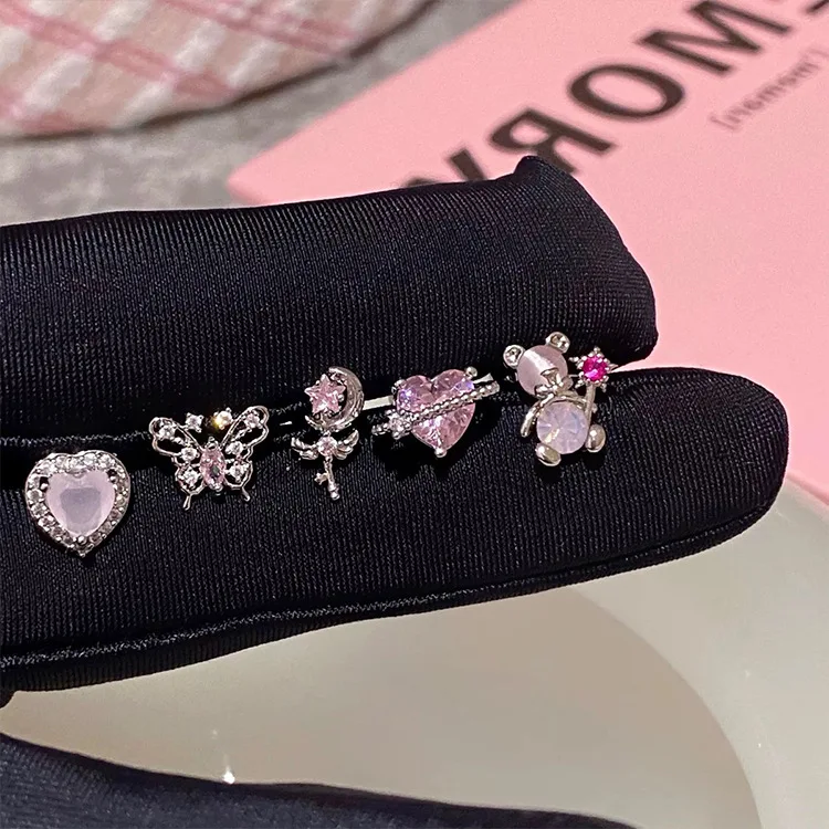 Butterfly Love Heart Moon Star Bears Planet Pink Zircon Rhinestone Small Ear Stud for Women Sweet Party Jewelry HUANZHI 2023 NEW