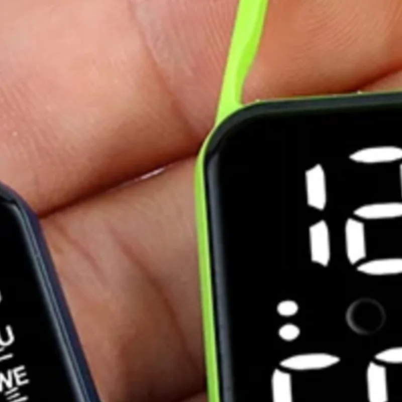 LED Digital Electronic Watch Keychain Luminous Function Children Gifts Multifunctional Hanging Watch Pocket Watches