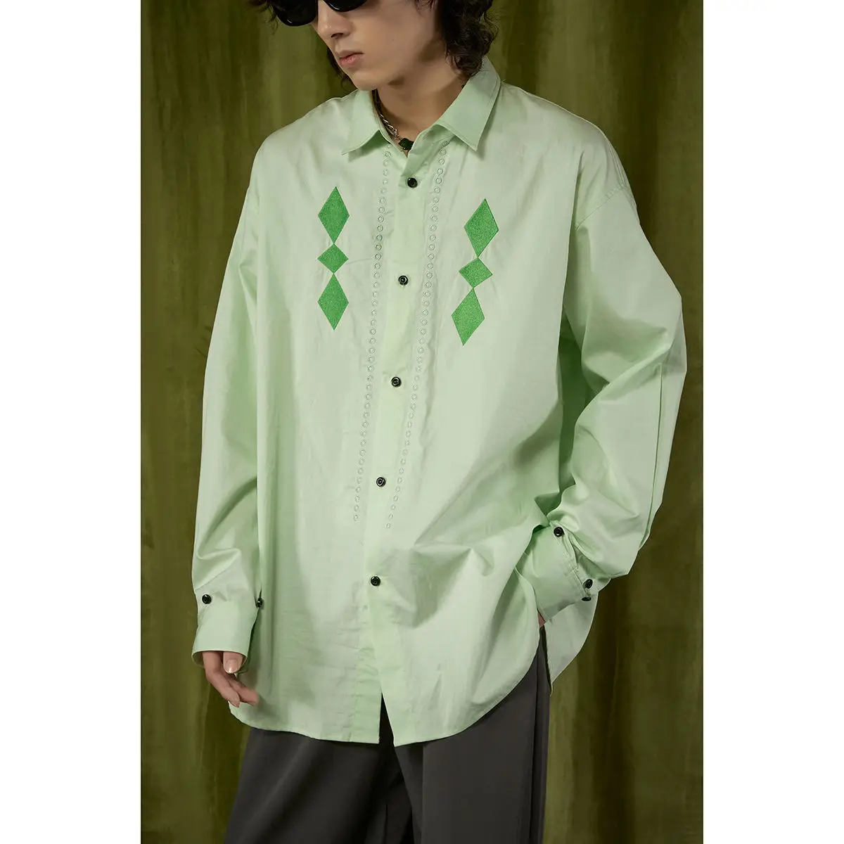 4XL Circus Style Autumn Temperament Light Green Shirt Coats Women Loose Casual Blouse Turn-down Collar Blouse Men 2022 New