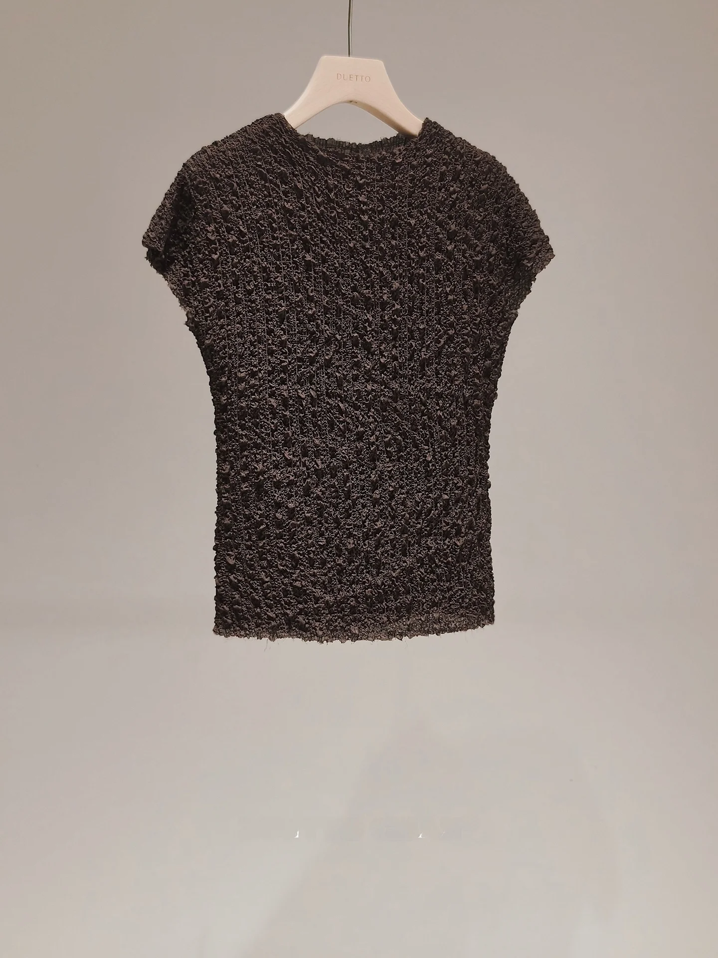 

Женский топ Duetto Ultra High Elastici Silk Bubble с круглым вырезом, коротким рукавом, текстурированной поверхностью, простой, для повседневной носки