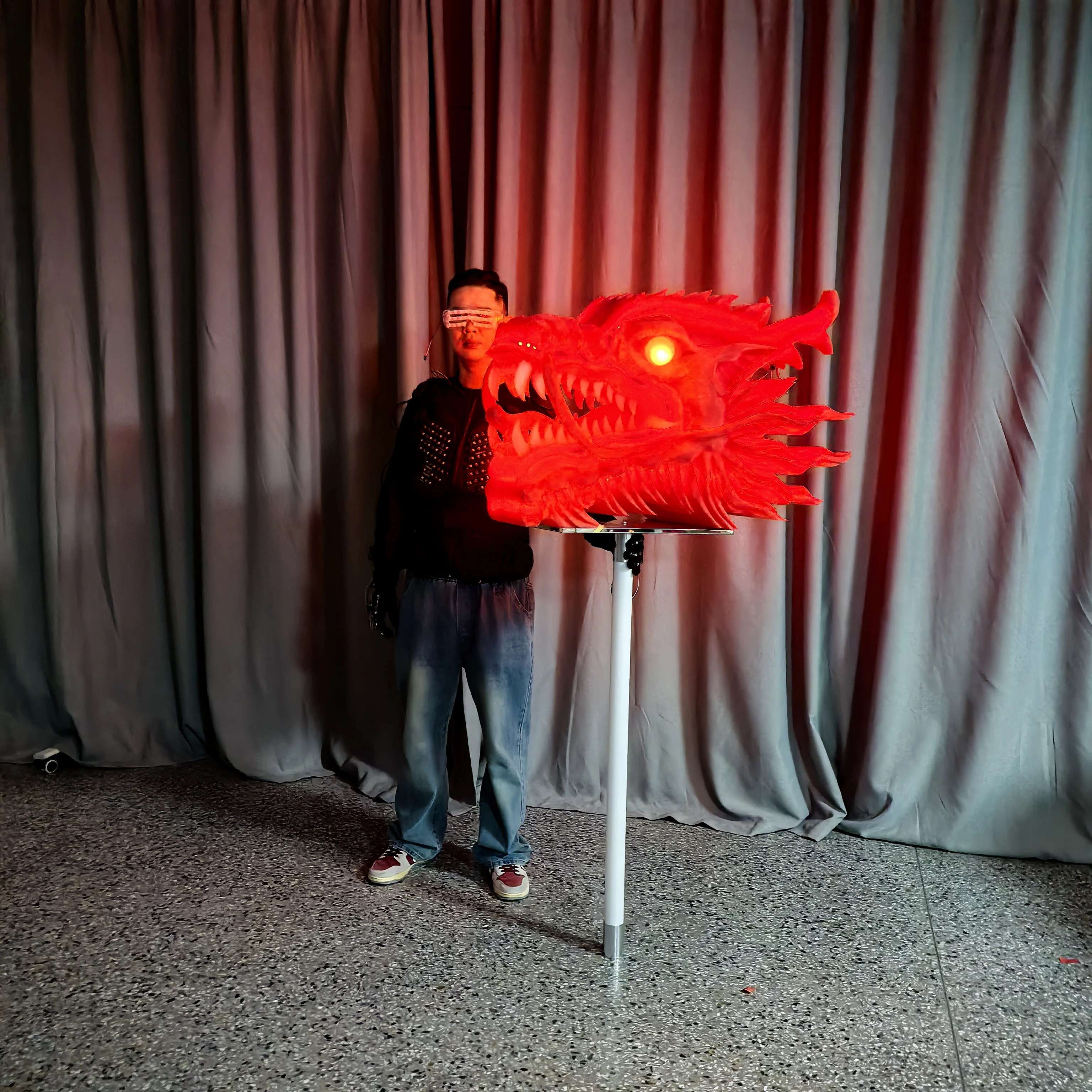 LED colorful luminous faucet Spring Festival dragon dance props