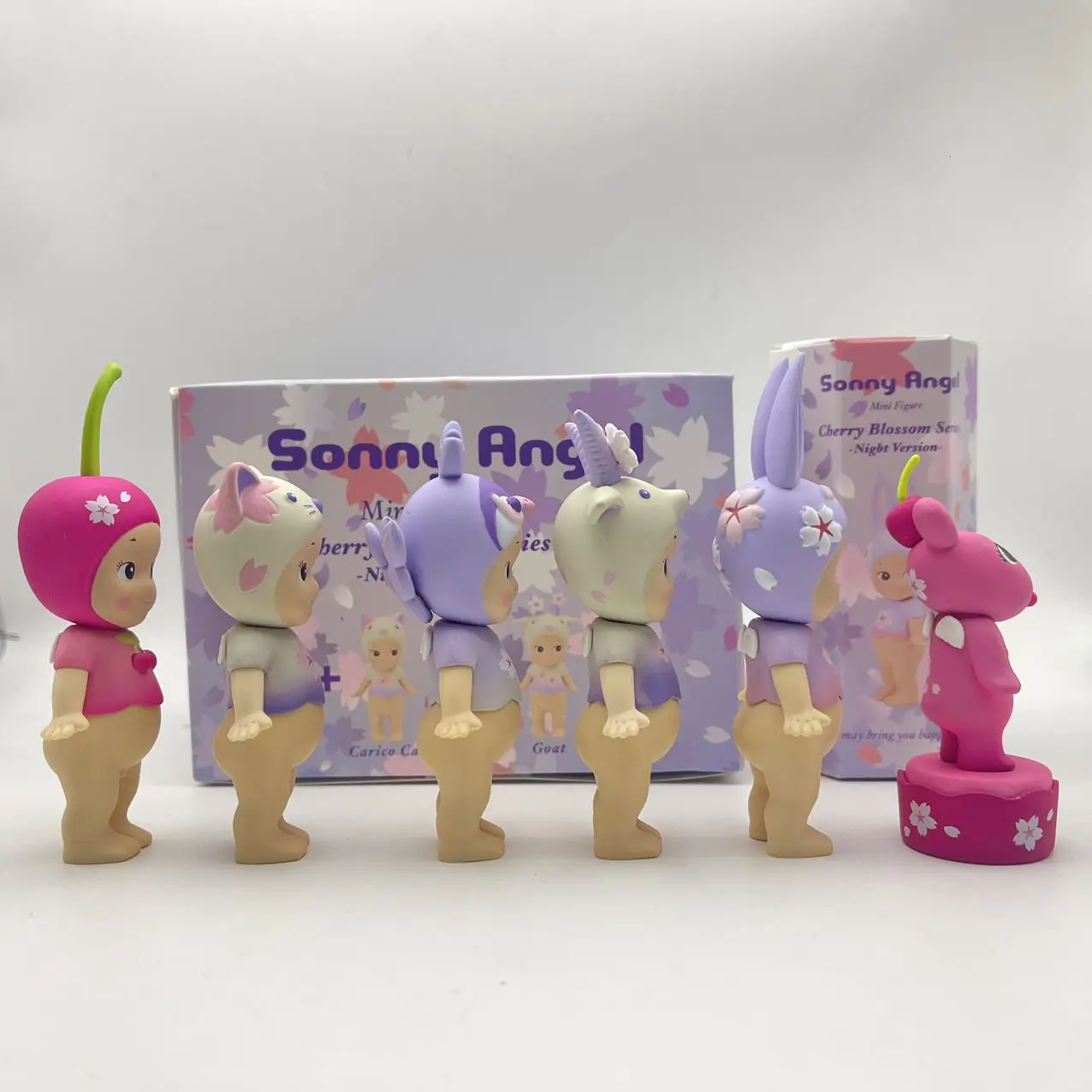 Sonny Angel Cherry Blossom Series Nigbt-versie Cherry Blossom Limited Edition Blind Box Ornamenten Leuke verrassing Mystery Gifts