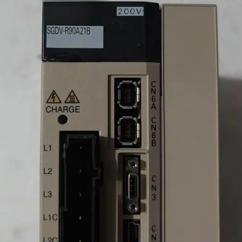 AC Servo Amplifier SGDV-2R8A21B Industrial Motion Control Drive Unit For CNC Machinery