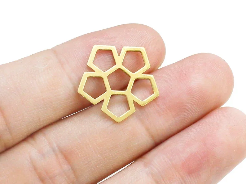 

10pcs Hollow Flower Earring Charms, Pentagon Brass CharmS, Earring Findings, 18.8x18x0.8mm, DIY Jewelry Making R2457