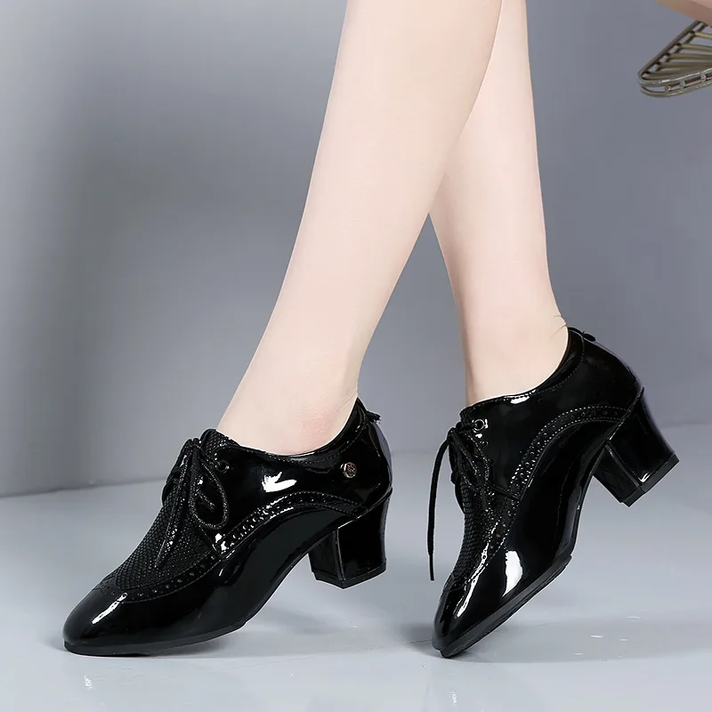 Papa Female Teacher Middle Heel Latin Dance Shoes Super Fiber Bright Leather Lacquer Leather Shape Gitba pointe shoes