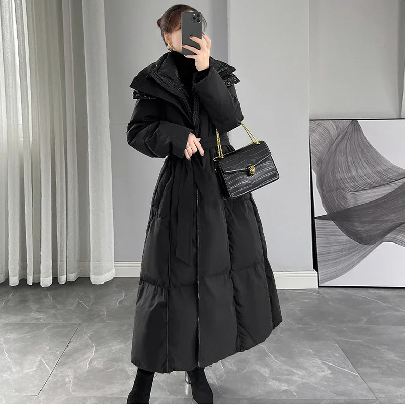 Winter New Fashion Women 90% White Duck Down Coat Hooded Slim Fit Thickened Long Down Coat High End European Women Warm Coat