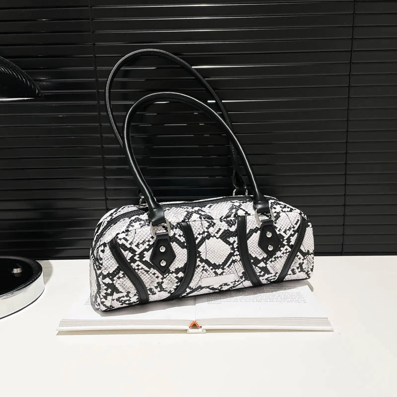 

Snake Pattern PU Square Shoulder Bags High Quality Sense of Luxury Personality Popularity Women's Armpit Bags 2025 Fashion New