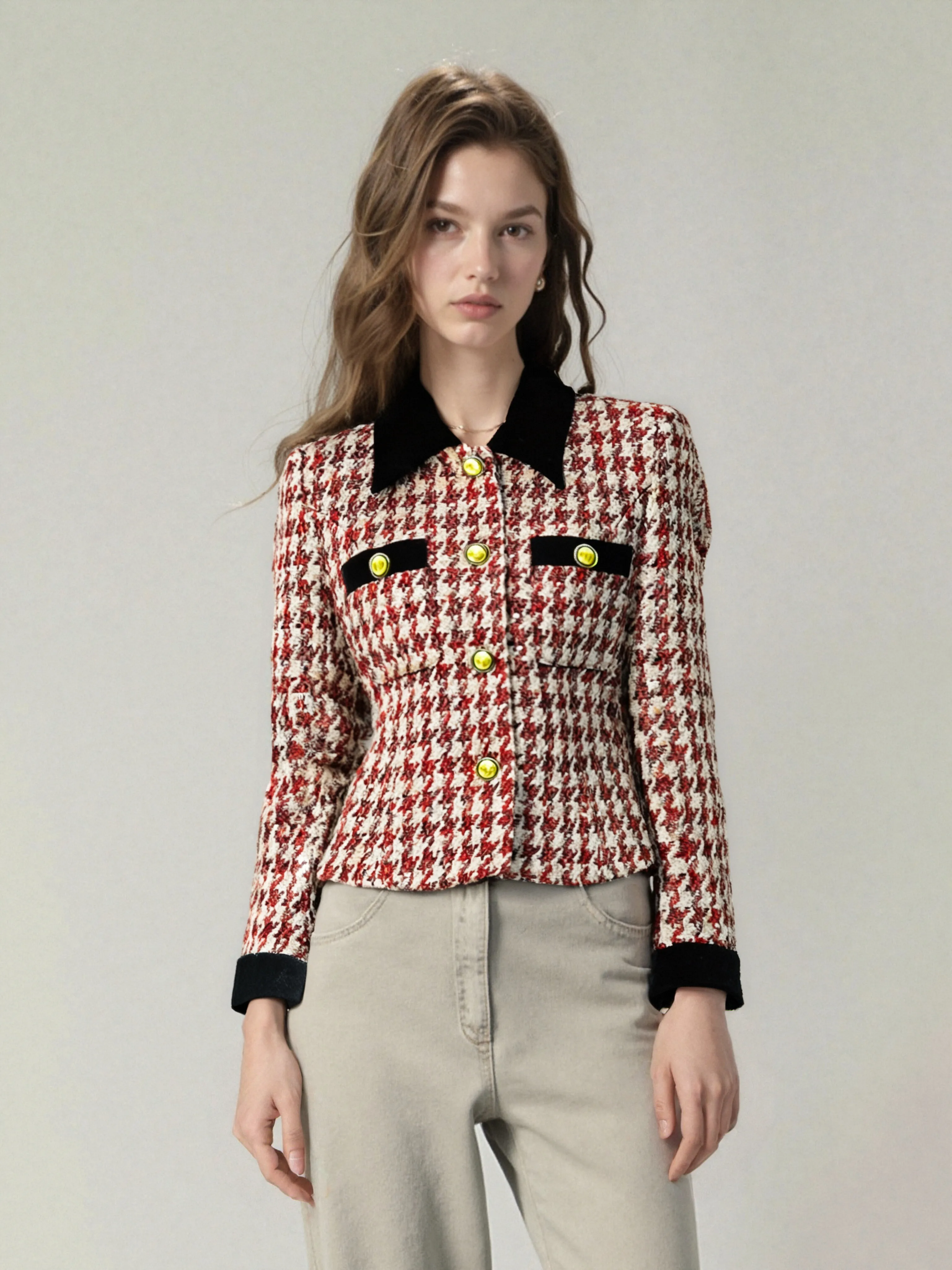 

Fragrant Retro Celebrity High-End Temperament Design Lapel Single-Breasted Small Jacket Fashionable Elegant New