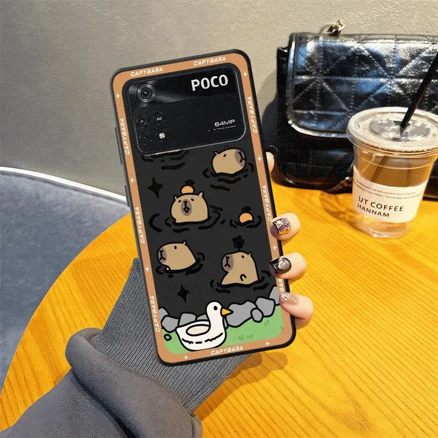 لطيف الكرتون كابيبارا الأسود لينة غطاء الهاتف القضية ل Xiaomi Poco M5 F1 C71 C61 F3 C75 X3 X4 X5 X7 Pro C40 C50 M3 M4 M7 Pro