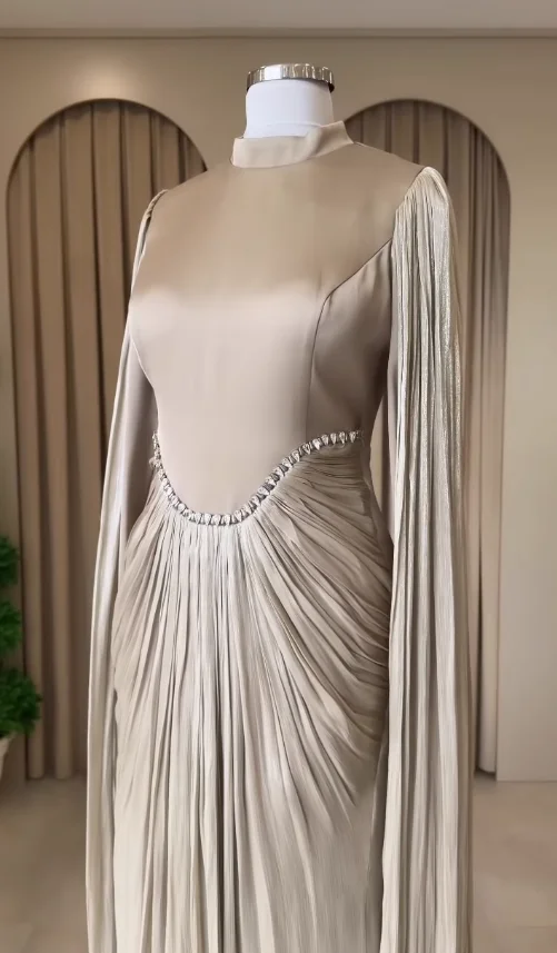 

Woman Evening Dresses For Events Luxurious Satin Floor-Length Special Occasion Prom Gowns Halter Customized vestido réveillon