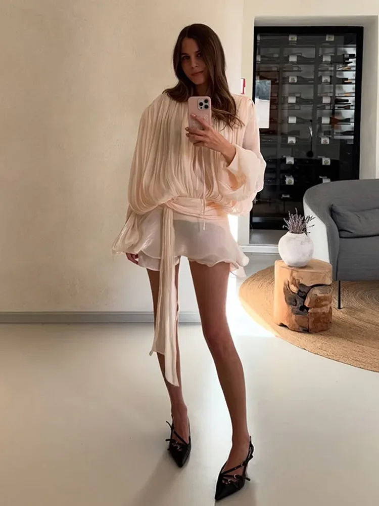 أنيقة الصلبة مطوي شبكة صغيرة فيستدو المرأة الدانتيل يصل كم طويل مضيئة الخامس الرقبة قطع عارية الذراعين الجلباب 2025 جديد ملابس عشاء الحفلات