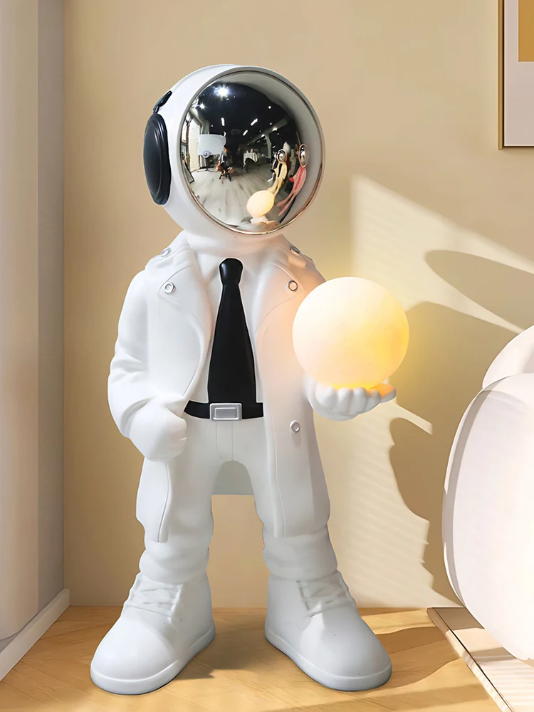 

Скандинавский домашний декор, креативная светящаяся статуя космонавта, декор для пола, большая скульптура, художественный орнамент, подарок на новоселье, домашняя фигурка