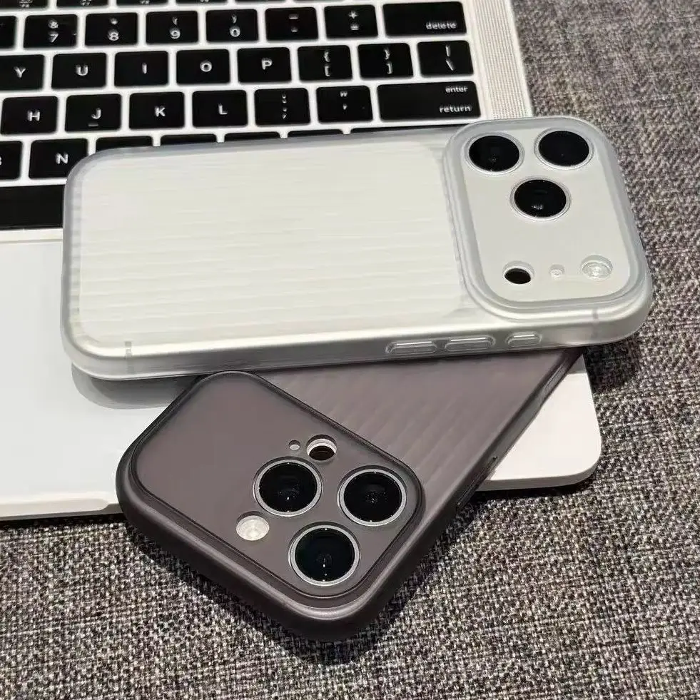 Rutschfeste Streifen Geriffelte Weiche Silikon-Handyhülle für iPhone 17 Air 16 15 14 Plus 13 12 Pro Max Matte Transparente Stoßfeste Abdeckung