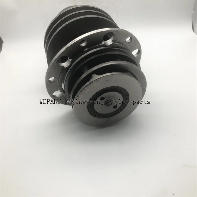 6676-62-1024 6676621024 Water Pump for Cummins NH220 For Komatsu NTO-6-CI NH-220-CI Engine Spare Parts