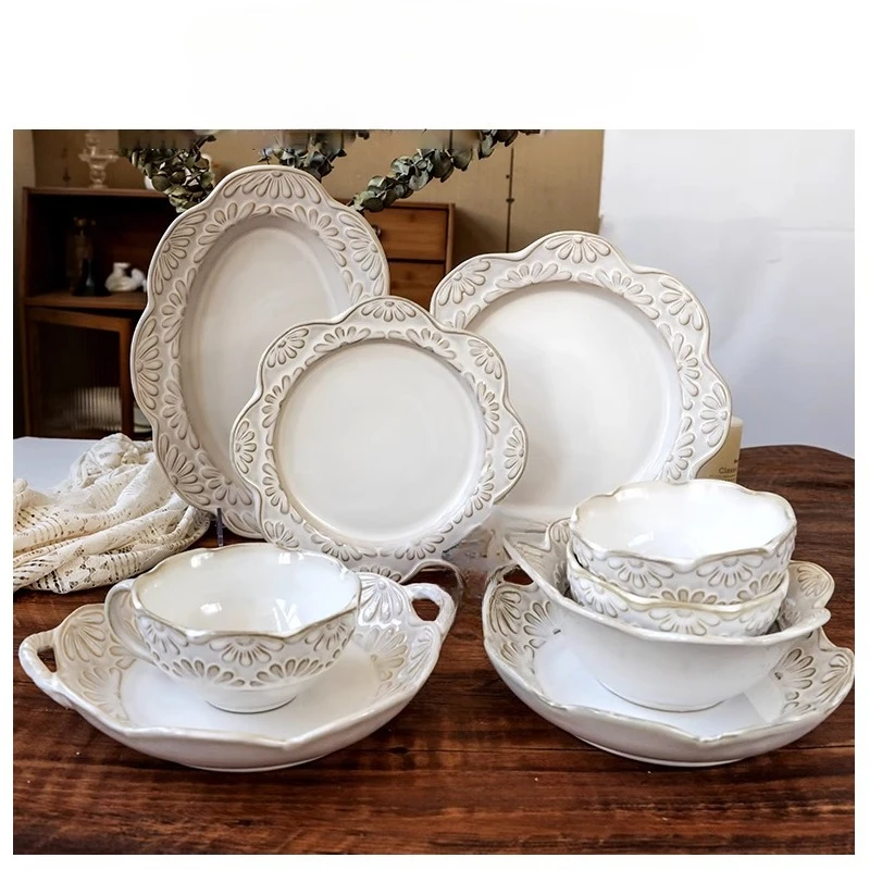 

French kiln glaze relief, plate retro high sense, dessert plate cake, dim sum plate, steak western food