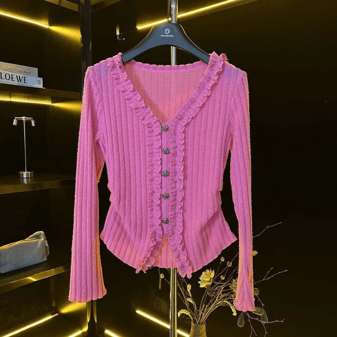 

Fashionable Black Ear-skinned Top for Women 2025 Autumn New Long-sleeved Base Shirt French V-neck T-shirt