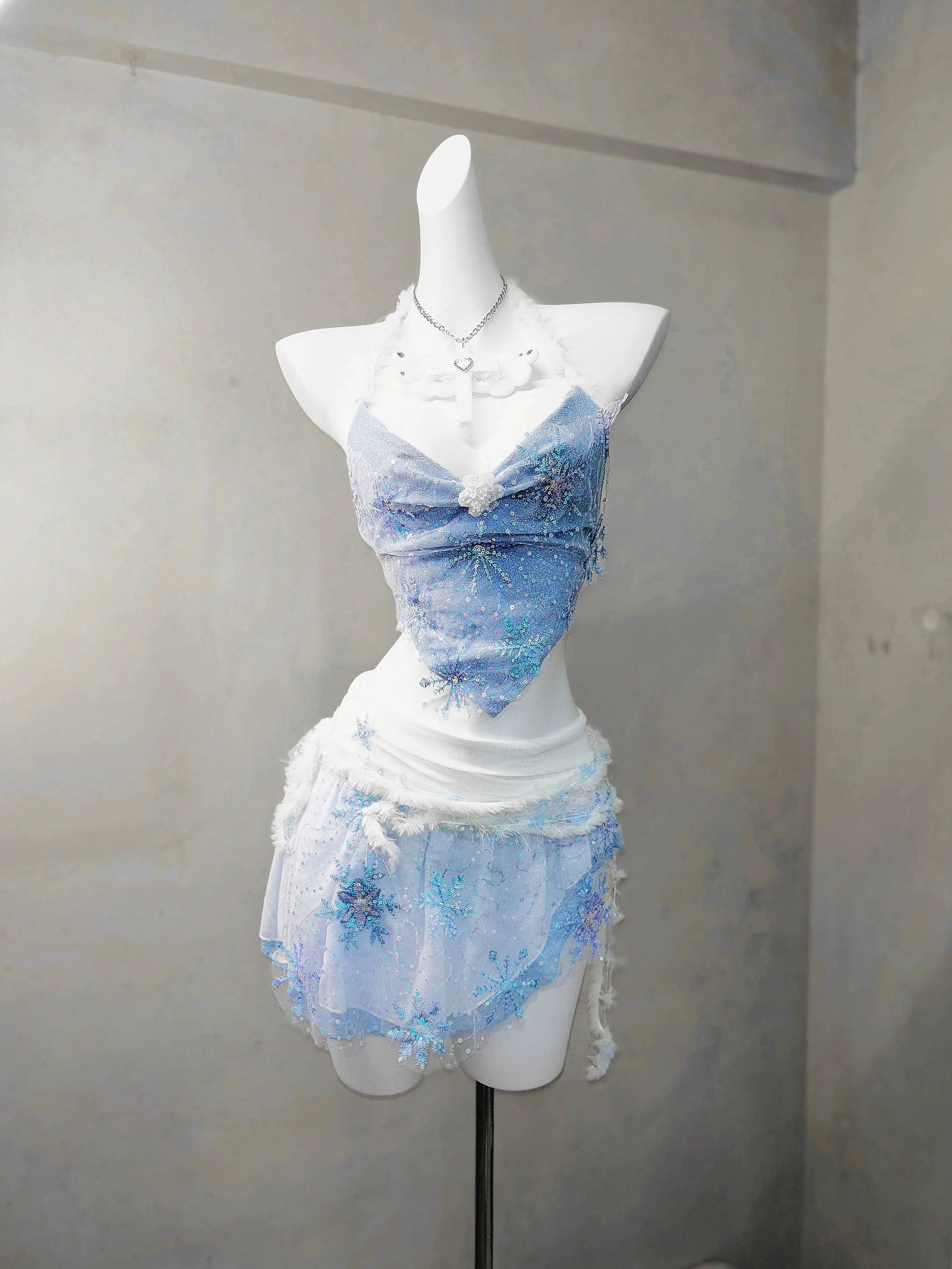 

Handmade Original Embroidery Sparkling Little Dress Blue Snowflake Sequin Halter Top Mini Skirt Set For Y2K Party Cosplay