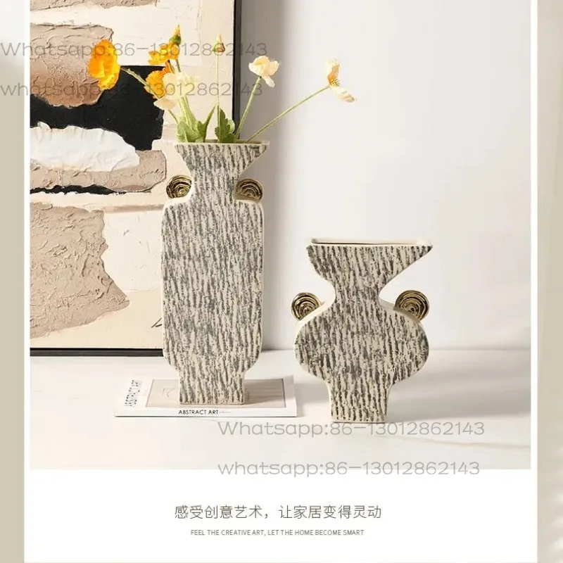 Modern Light Luxury Abstract Textured Gold-Eared Ceramic Vase for Flower Arrangements, High-End Home Decor Craft