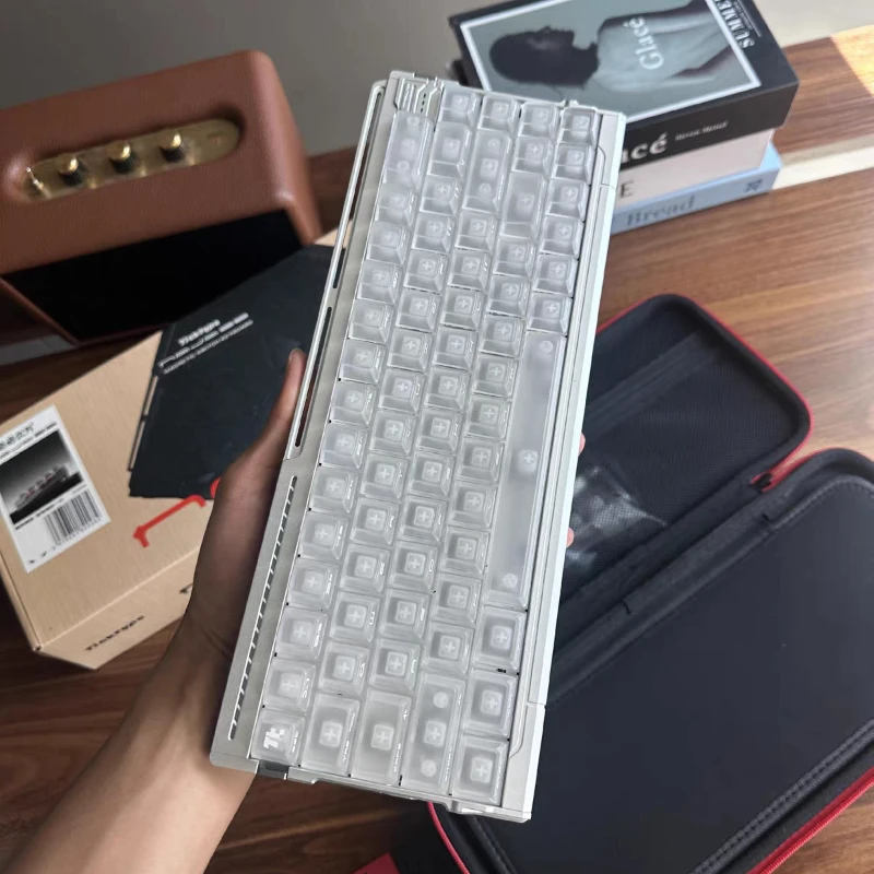 Teclado Mecânico NAJA68 com 68 Teclas, Teclado Gamer com Fio, Hot-swap RGB para Jogos de FPS e E-Sport, Teclado com Interruptores Magnéticos, Presente