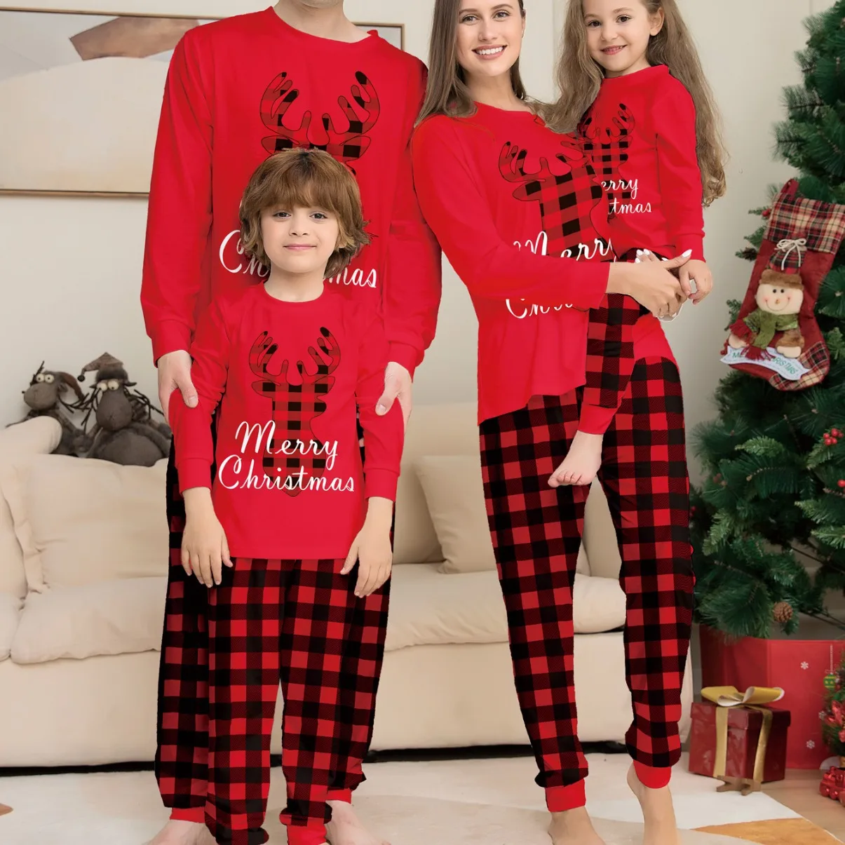 2024 Europe and the United States Christmas parent-child clothing letter printing casual home wear Amazon new Christmas