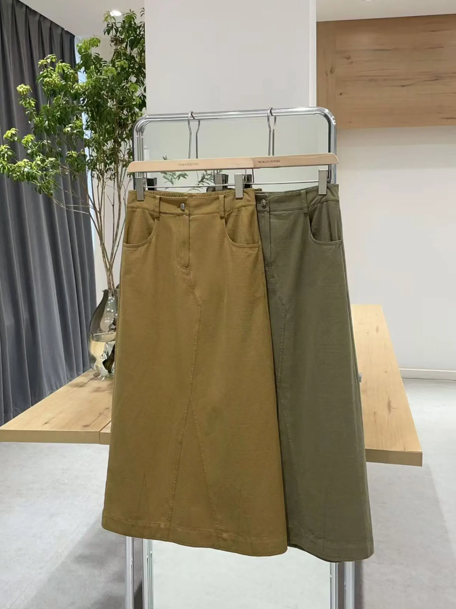 

Nuo Xiaola Аутентичная винтажная юбка трапециевидной формы с высокой талией и разрезом, свободная хлопковая повседневная одежда, осень 2025, новое поступление