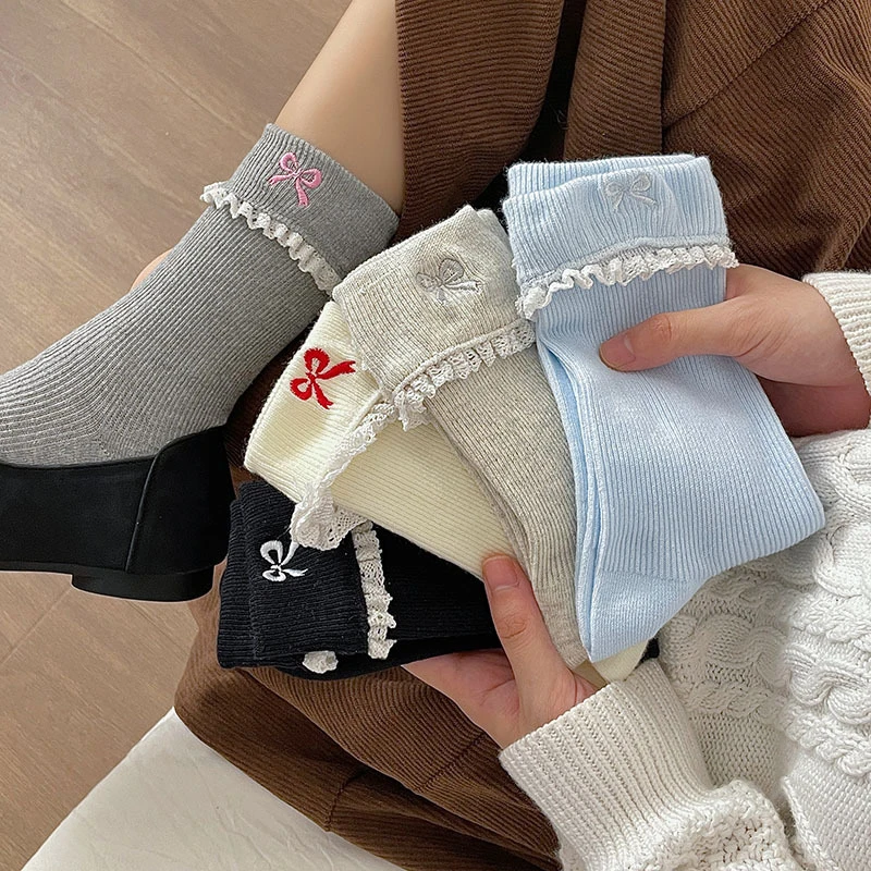 Simple All-match Girly Cotton Socks Lace Bow Sweet Sock Casual Breathable Sweat-wicking Mid-tube Socks Fashion Accessories Gifts