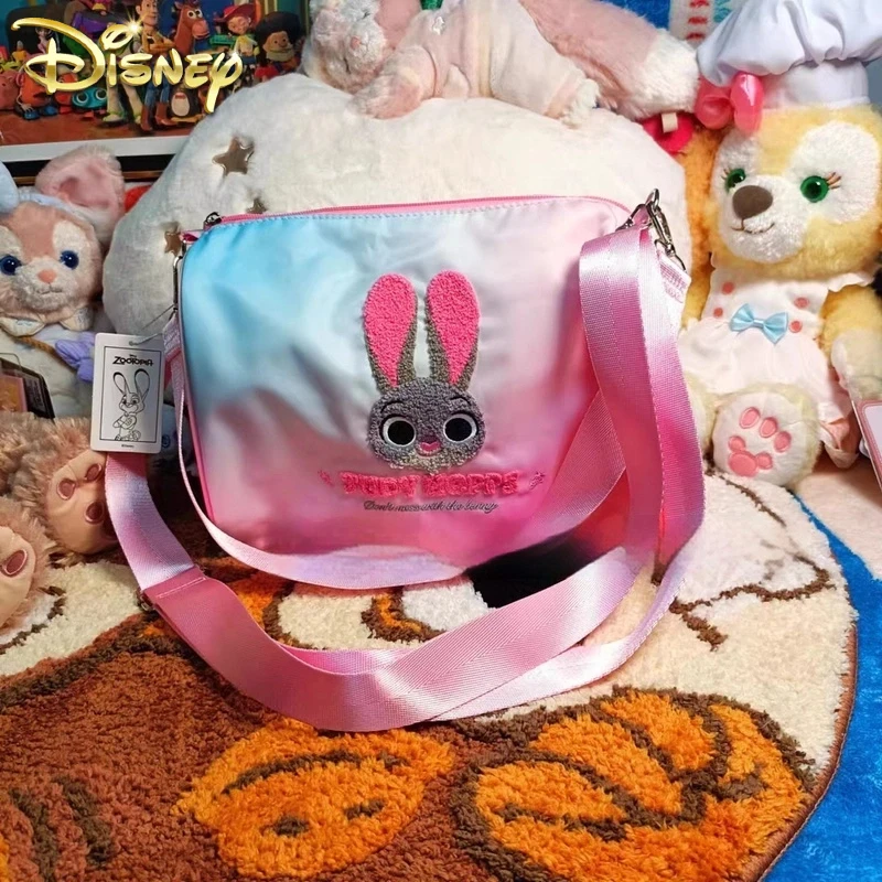 Stock New Cute Winn…