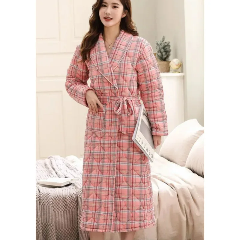 File Pure Cotton Robe Women\'s Winter Three-layer Thick Padded Cotton-padded Padded Jacket Warm Large Size Elderly  Home Wear