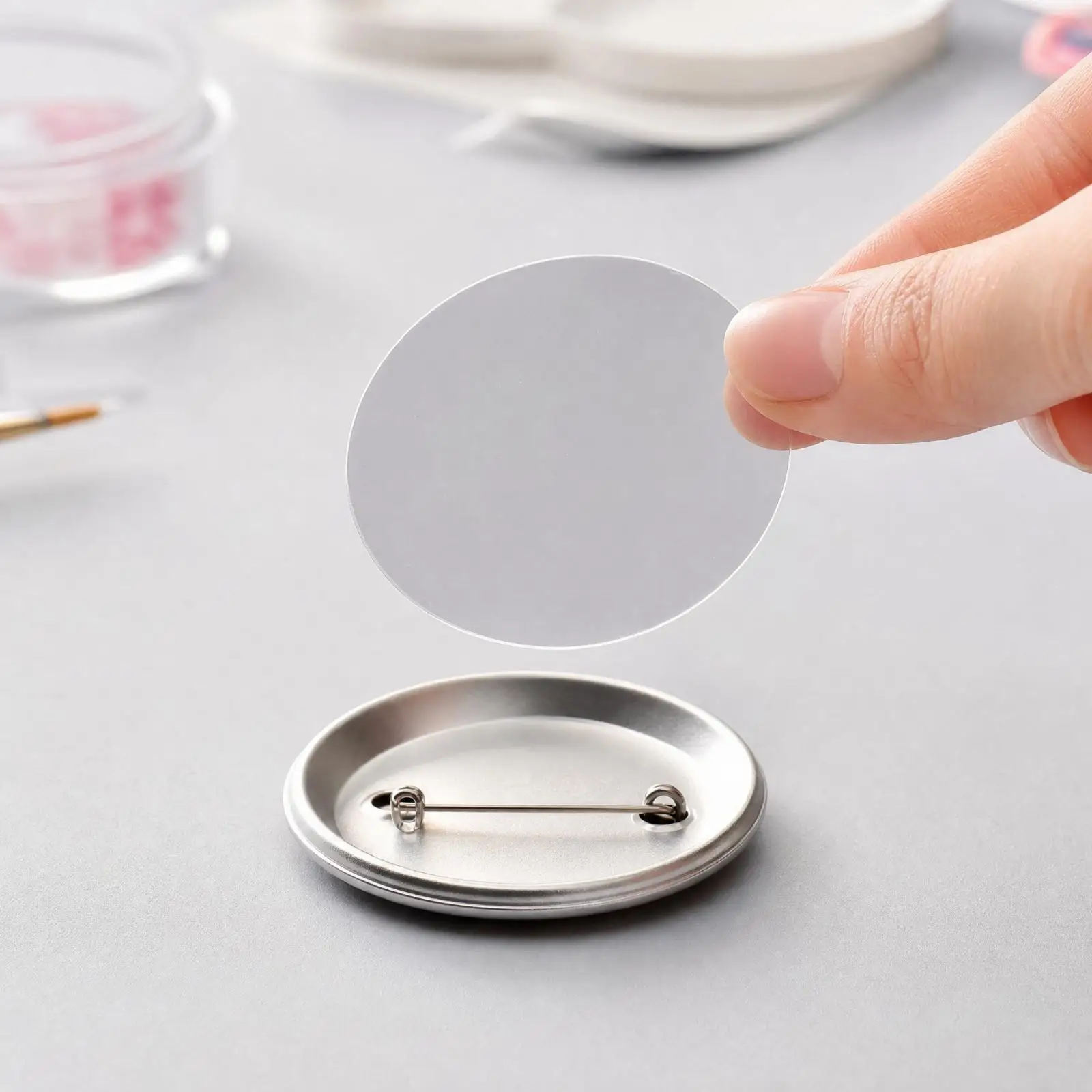 Glossy Clear Film Sticker for Button Overlay PVC Transparent Round Sheet for Handmade Badge Protection and Craft Decoration