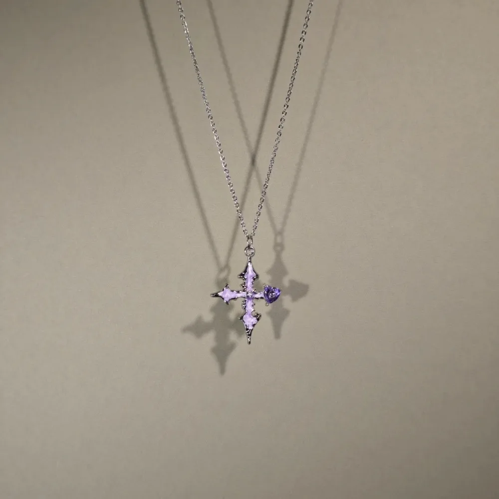 Kalung Vintaga The PurpleCross Salib Zirkon Ungu untuk Wanita