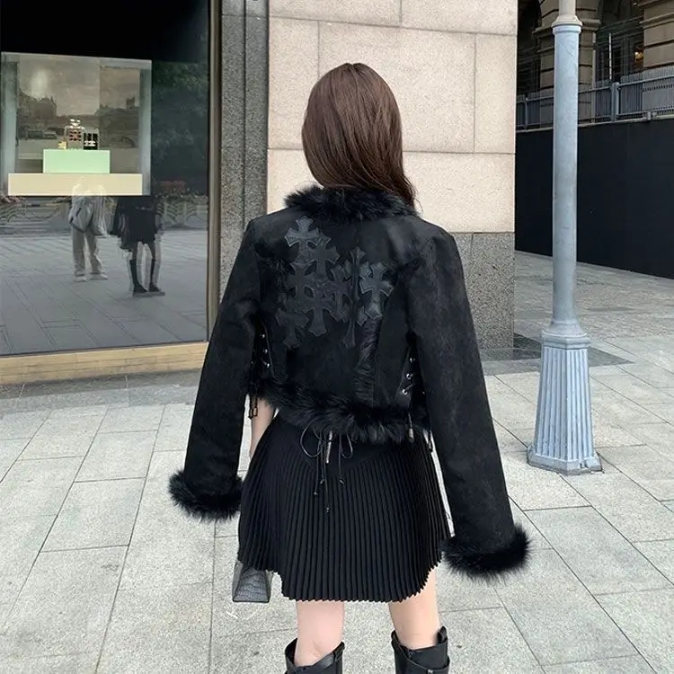 Fur Coat Black 2024 Autumn Winter Women\'s Short Jacket V-neck Long Sleeve  Edge Patch Knitted Cotton Clothing