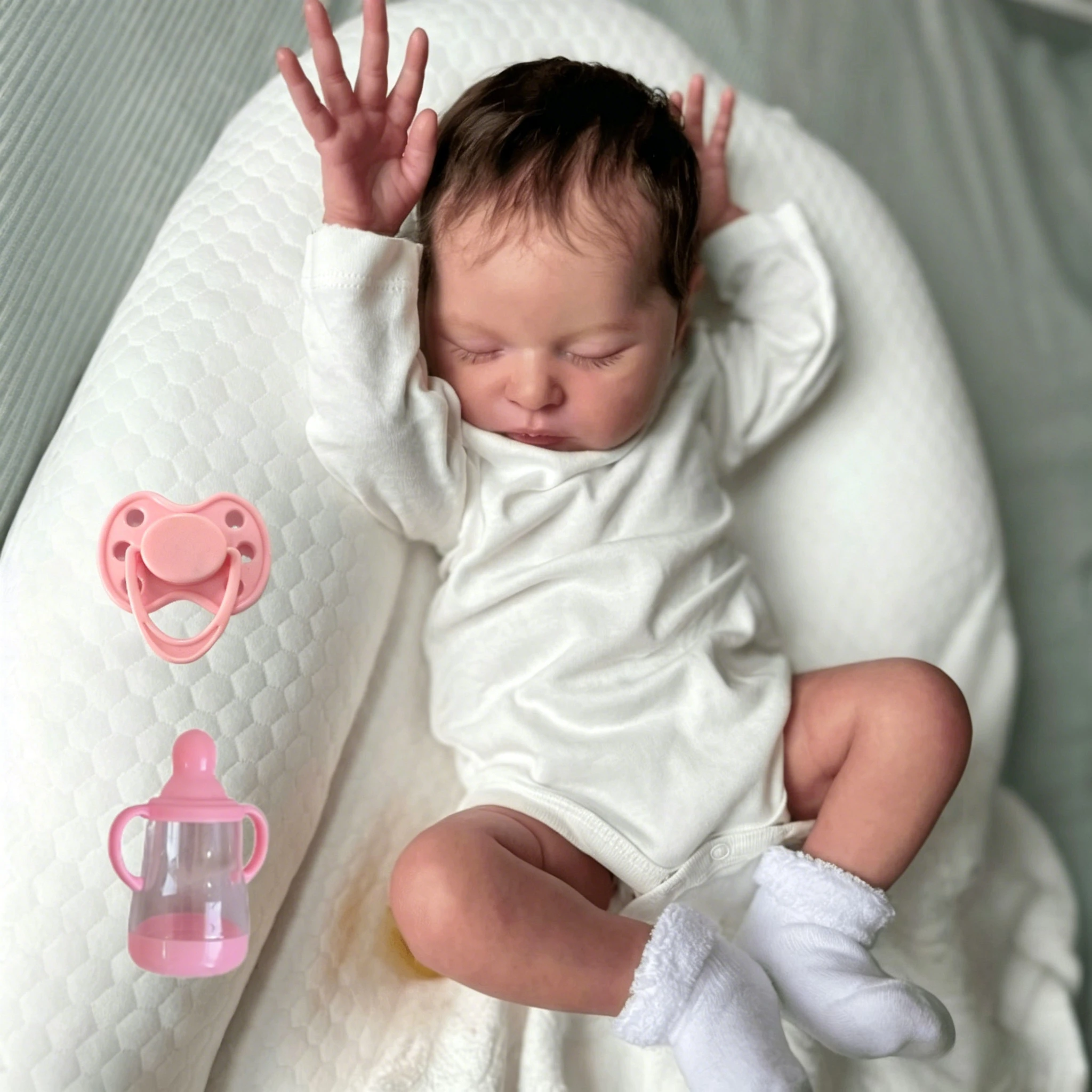 BZDOLL Poupée Bébé Reborn Endormie 50 cm (20 pouces) avec Corps en Tissu et Membres en Vinyle Souple, Jouet Artistique Réaliste pour Enfants, Anniversaire et Collection