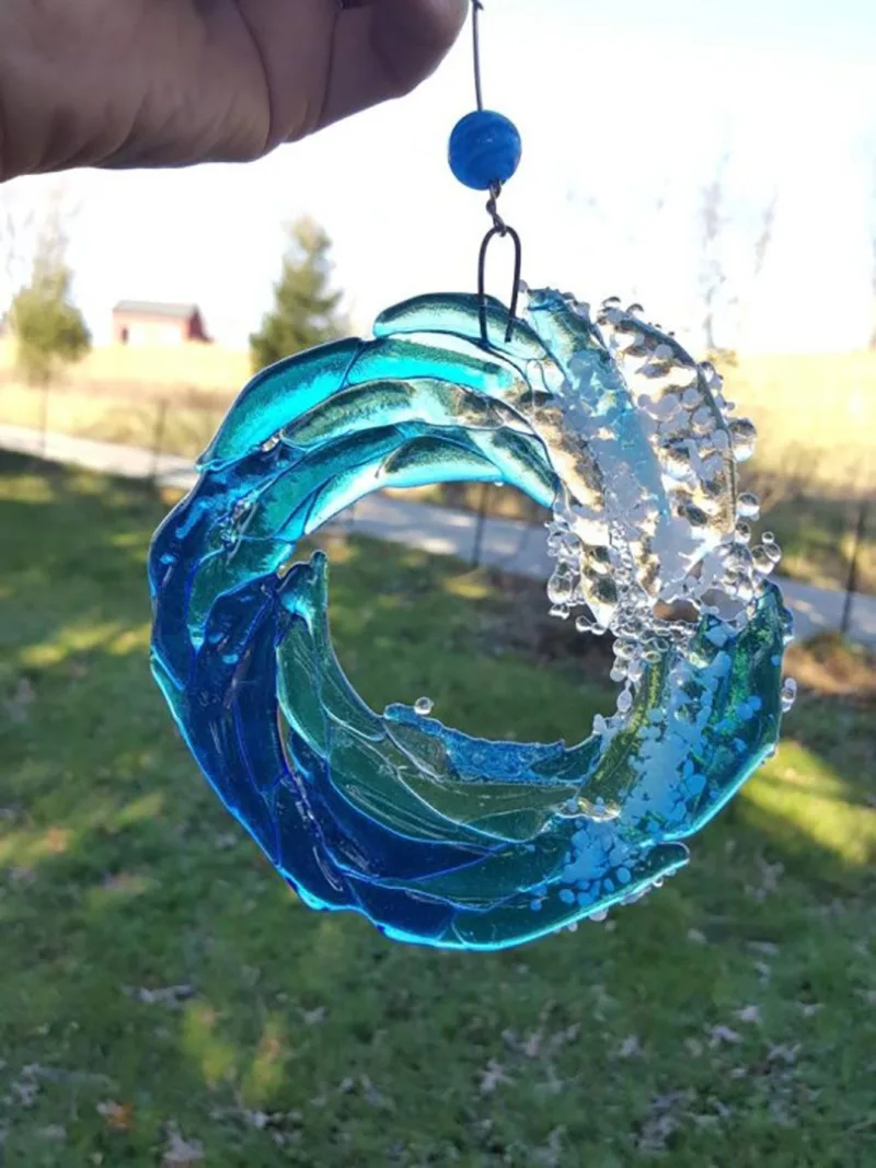 Resin Ocean Wave Pendant- Handmade Blue Sea Decor for Beach Lovers