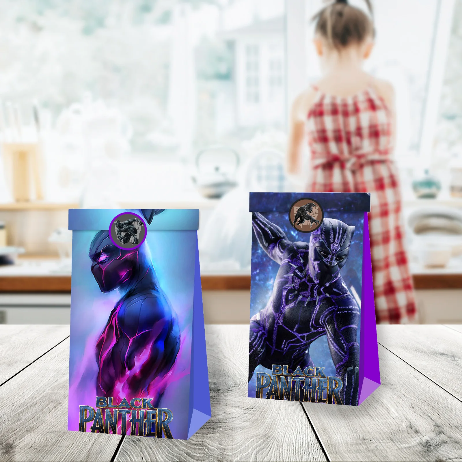 12/48Pcs Superhero Black Panther Paper Gift Bags Candy Box Birthday Party Decoration Kids Gift Bag Baby Shower Supplies