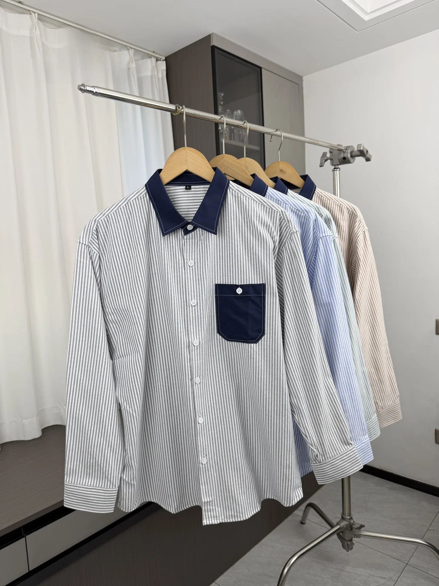 Men's Casual Style Long Sleeve Shirt Coat Vertical Stripes Design Color Block Pocket Autumn Fashion Outerwear Loose Fit H Style
