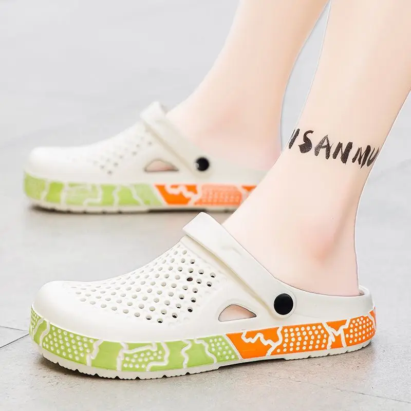 

Уличные пляжные тапочки на платформе, мужские тапочки с отверстиями Mascullino для взрослых, низкая цена, мужская обувь Eva Clappers, 2022, дизайнерские роскошные повседневные шлепанцы