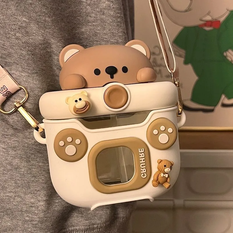 

500ML Cute Bear Children's Silicone Water Bottle Summer Straw Water Bottle for School Outdoor Travel Beach Plastic Water Cup