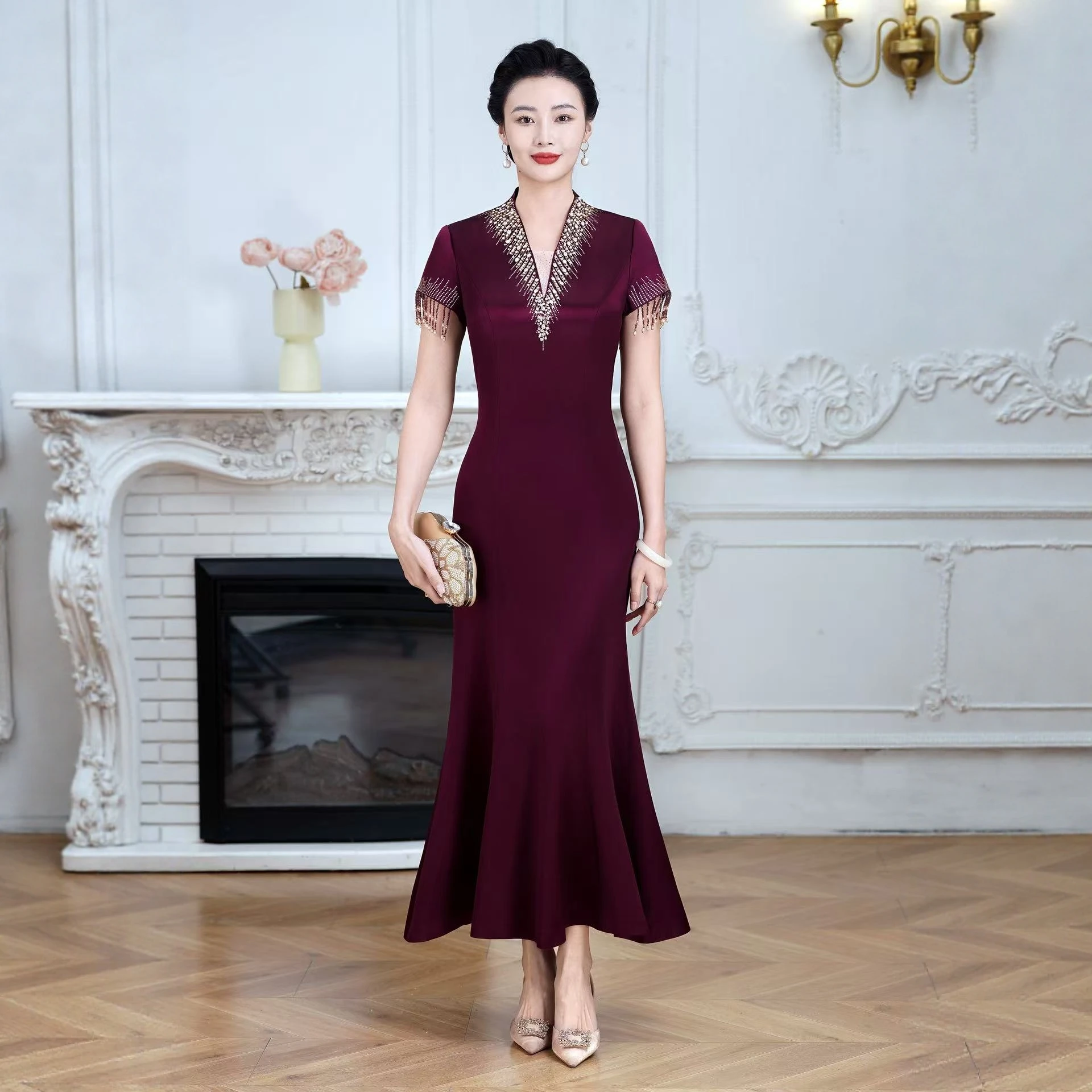 

Элегантное вечернее платье-ципао в молодежном стиле для матери невесты на свадебное торжество, дышащее, с длинными рукавами