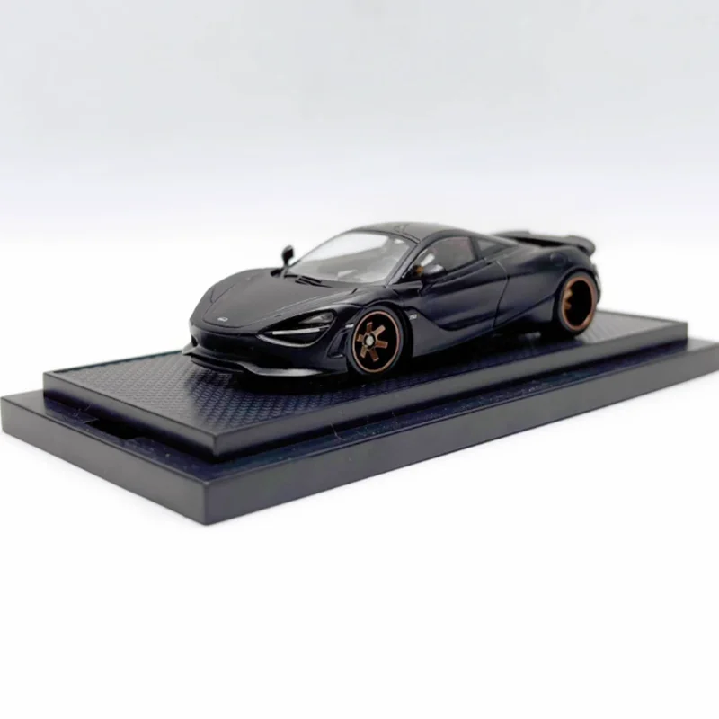 

Diecast 1:64 Scale 750S Black Alloy Simulation Car Model Collection Souvenir Display Ornaments Vehicle Holiday Gift