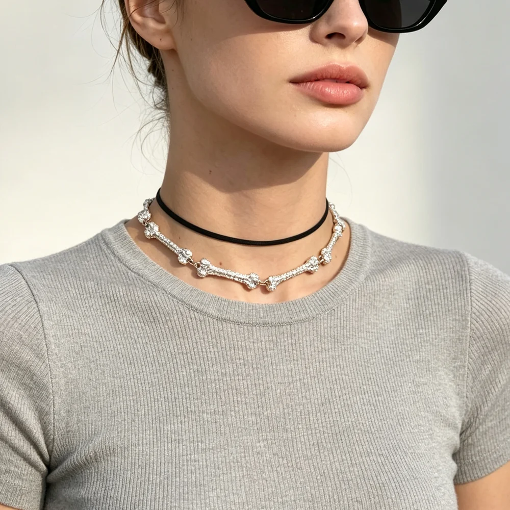 2025 Hip Hop New Choker Necklace NEW Bone Pendant Necklace Women Necklaces Gothic Punk Necklace Jewelry Cute Choker Pendant