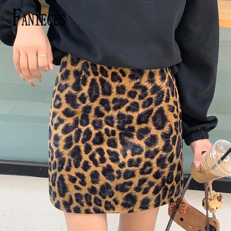 

Leopard Print Slim Women's Mini Skirt 2025 Spring Summer High Waist Vintage Short Skirts Fashion Blogger Ins Skirts ZA Faldas