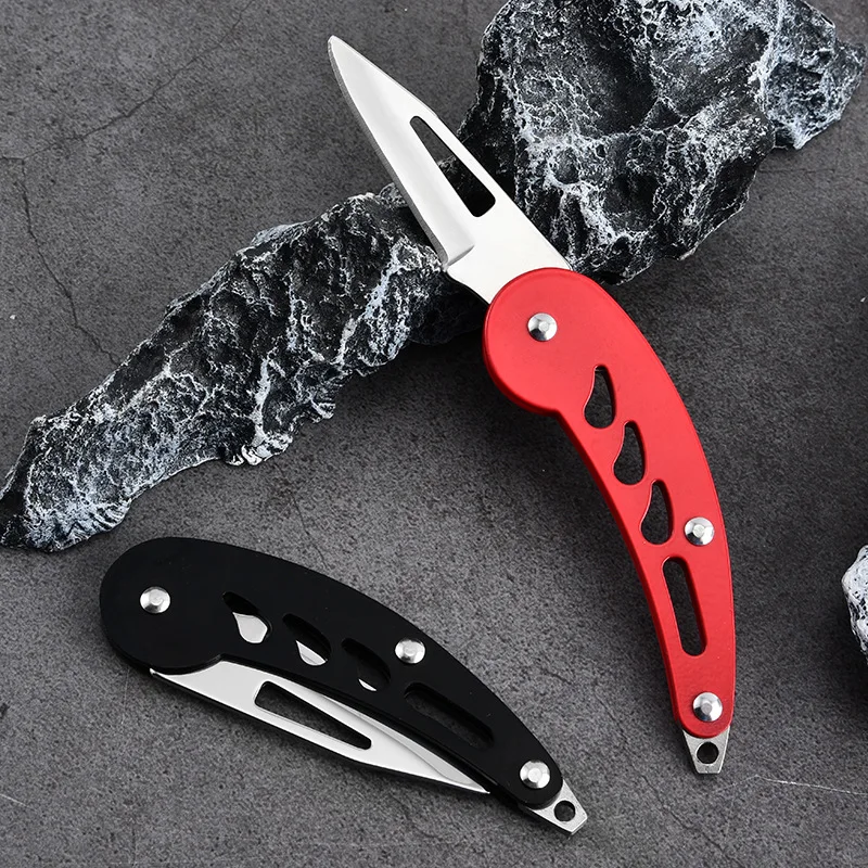 Portable Pocket Knife with Stainless Steel Blade, Travel Camping Unboxing and Cutting Tool, Keychain Pendant