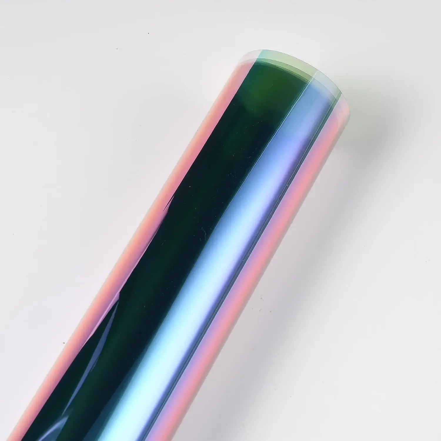 Traumhafter königlicher lila Glastönungsfilm VLT65% UV99% IRR99% für Front- und Seitenfenster mit glänzendem lila-blauem Farbwechseleffekt – Detail 6